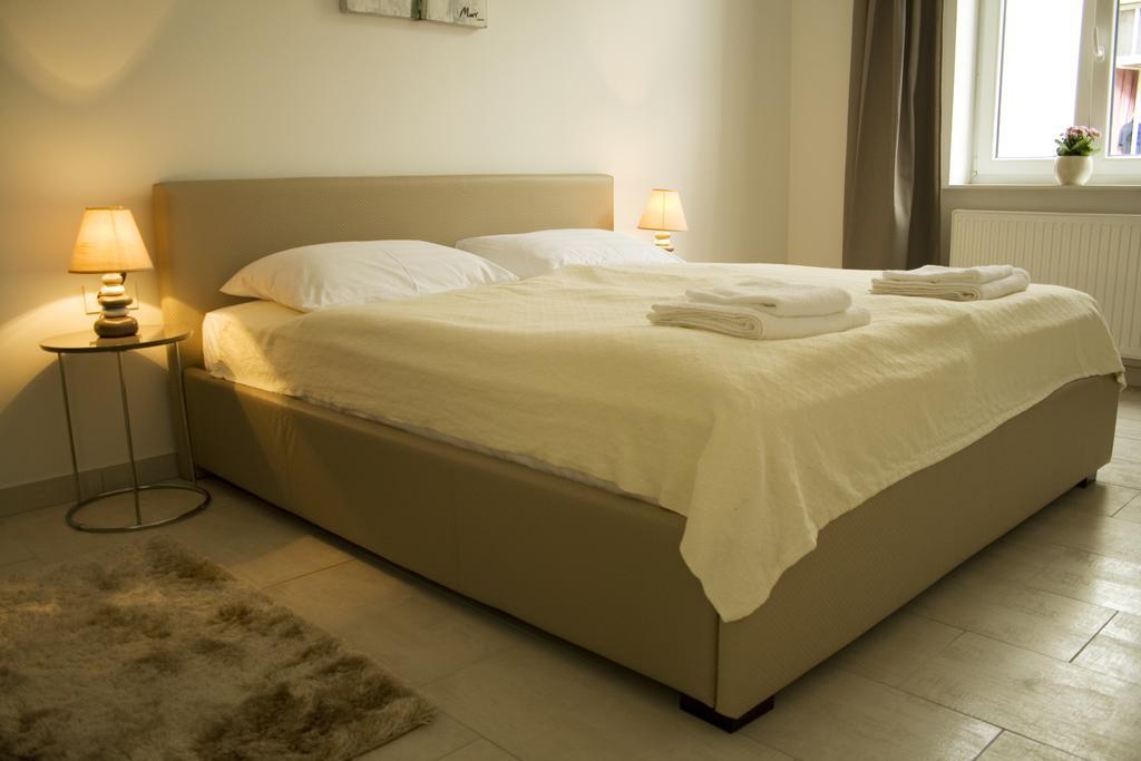 Flowers City Center Apartments 자그레브 객실 사진
