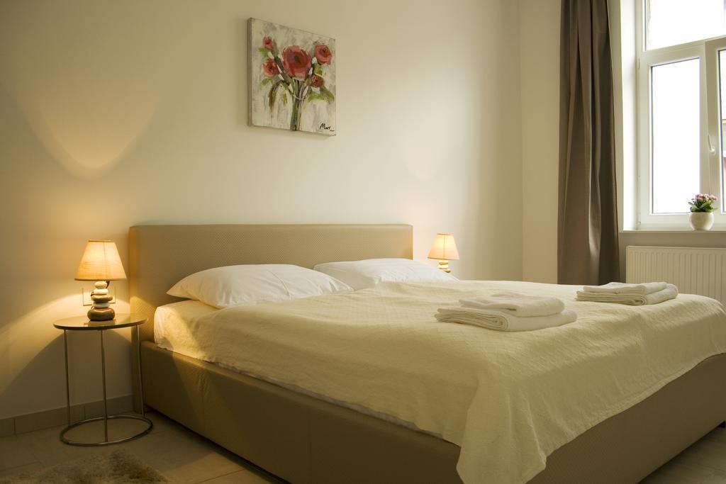 Flowers City Center Apartments 자그레브 객실 사진